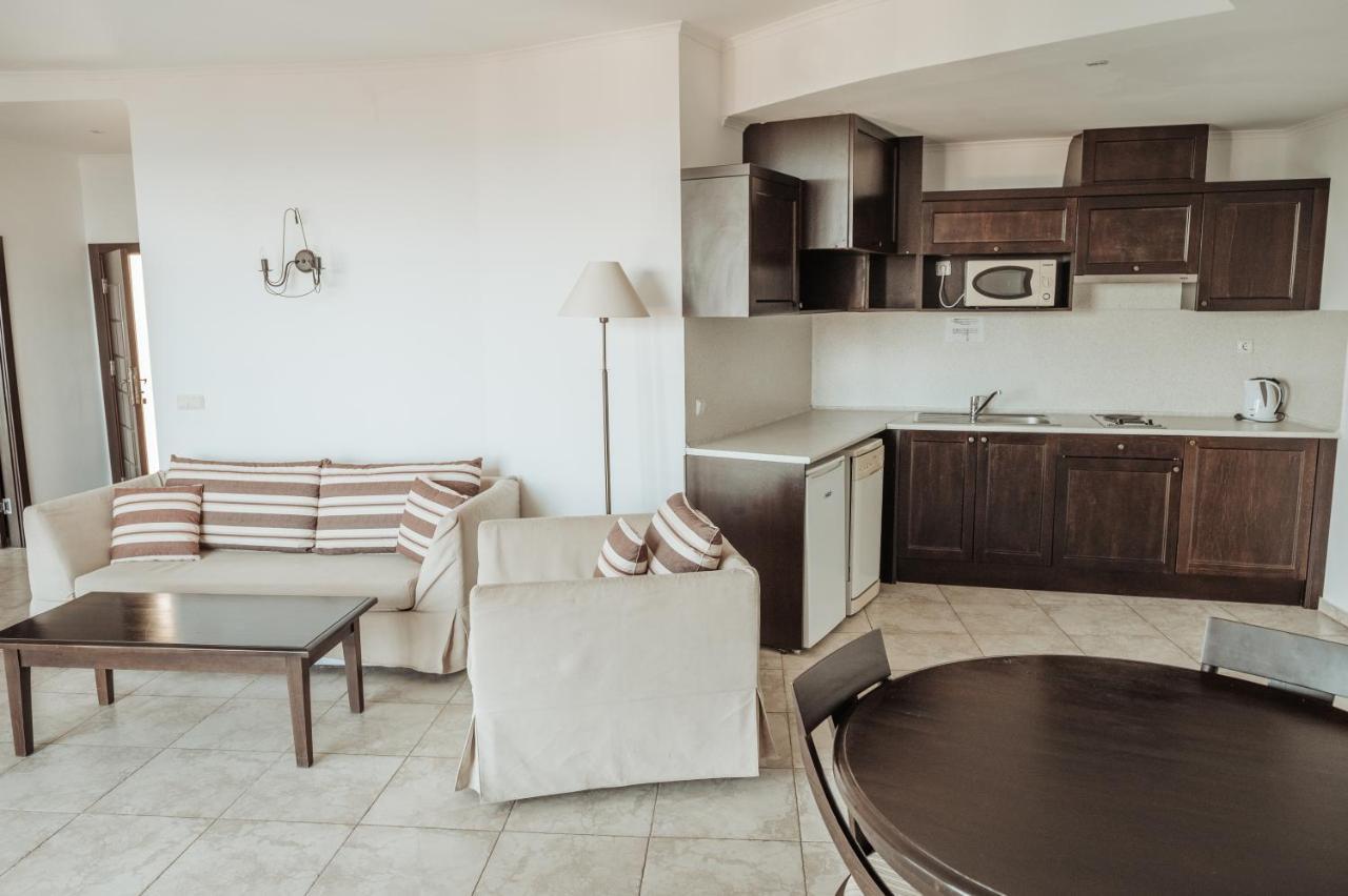 The Cliff Beach Apartments Obzor Extérieur photo