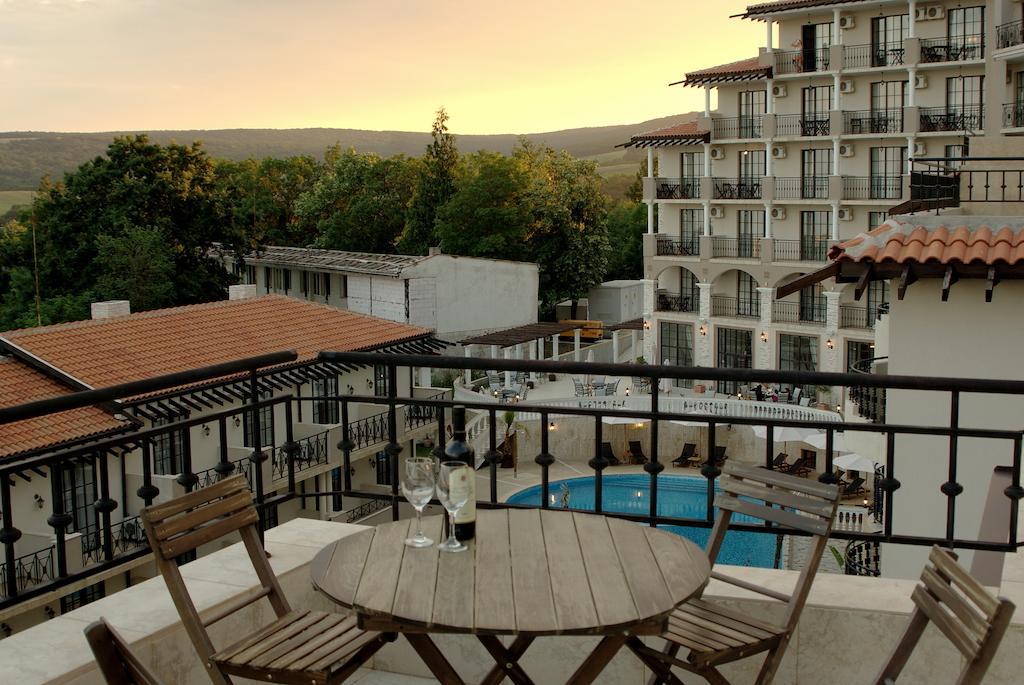 The Cliff Beach Apartments Obzor Extérieur photo